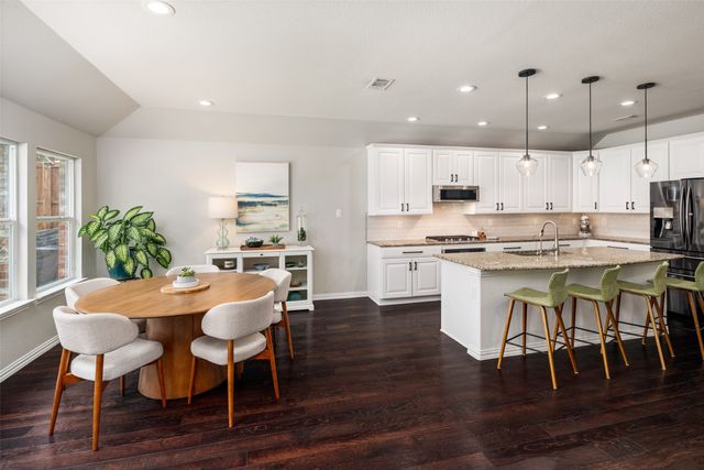 604 Peterhouse Drive, Mckinney, TX 75071