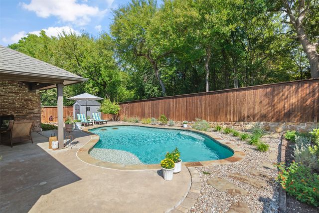 604 Peterhouse Drive, Mckinney, TX 75071