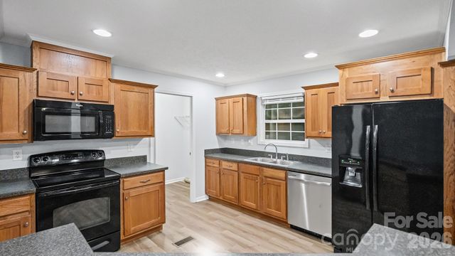 1185 Galway Lane, Clover, SC 29710