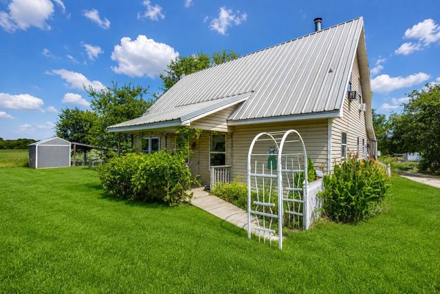 548 Hill County Road 4149, Grandview, TX 76050