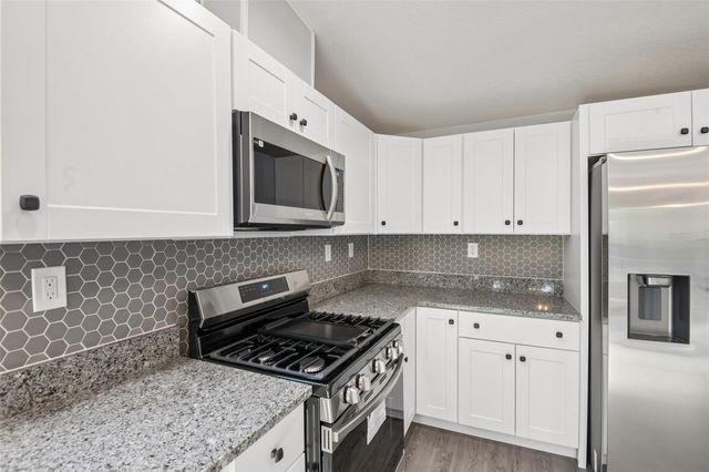 13445 TAFT STREET, Brooksville, FL 34613