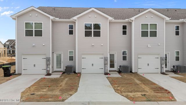 2023 Clock Road, New Bern, NC 28562