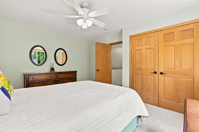 15337 Greenhaven Lane 101, Burnsville, MN 55306