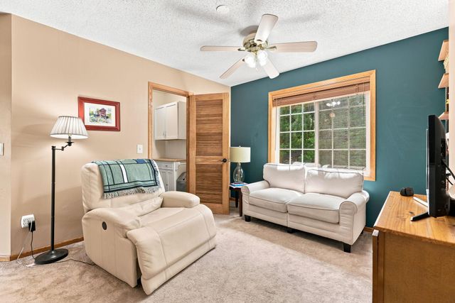 15337 Greenhaven Lane 101, Burnsville, MN 55306