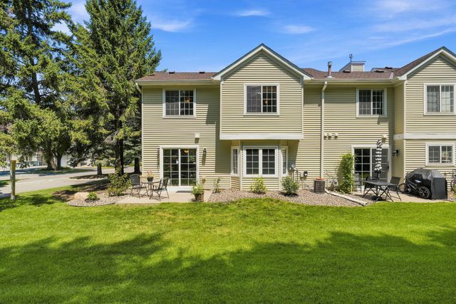 15337 Greenhaven Lane 101, Burnsville, MN 55306