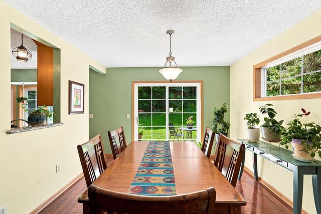 15337 Greenhaven Lane 101, Burnsville, MN 55306