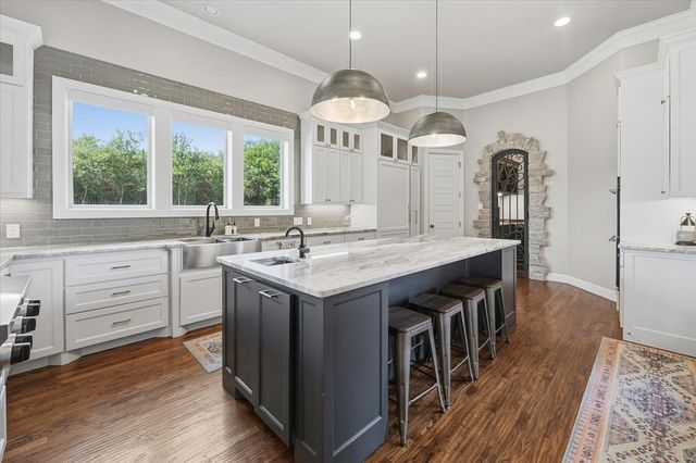 167 Crooked Creek Lane, Aledo, TX 76008