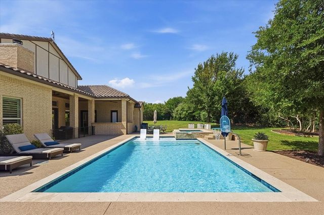 167 Crooked Creek Lane, Aledo, TX 76008