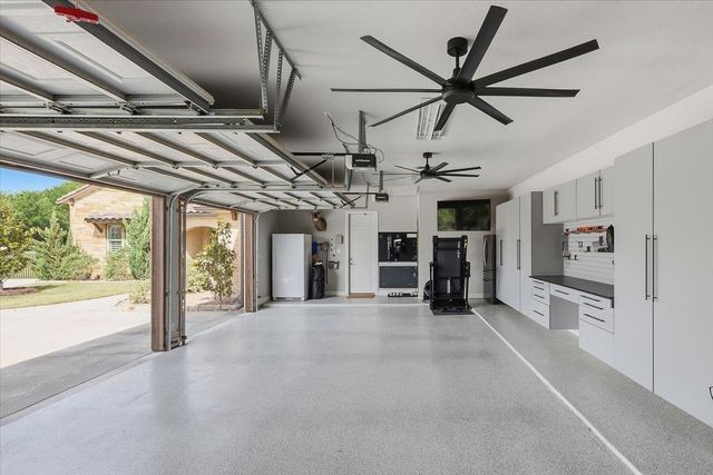 167 Crooked Creek Lane, Aledo, TX 76008