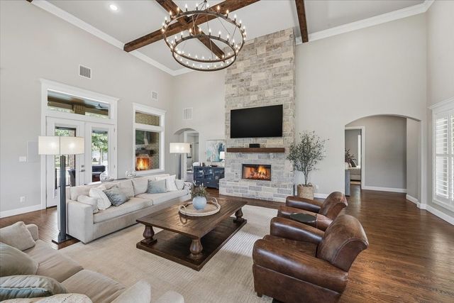 167 Crooked Creek Lane, Aledo, TX 76008