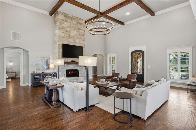 167 Crooked Creek Lane, Aledo, TX 76008