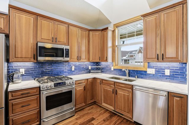 5129 Wild Marsh Drive, White Bear Lake, MN 55110