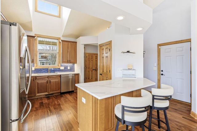 5129 Wild Marsh Drive, White Bear Lake, MN 55110