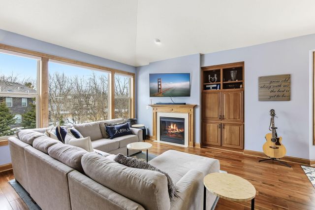 5129 Wild Marsh Drive, White Bear Lake, MN 55110