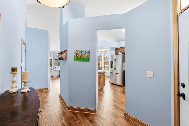 5129 Wild Marsh Drive, White Bear Lake, MN 55110