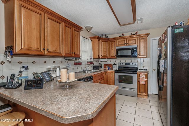 122 W HAVEN DRIVE, Jefferson City, MO 65109