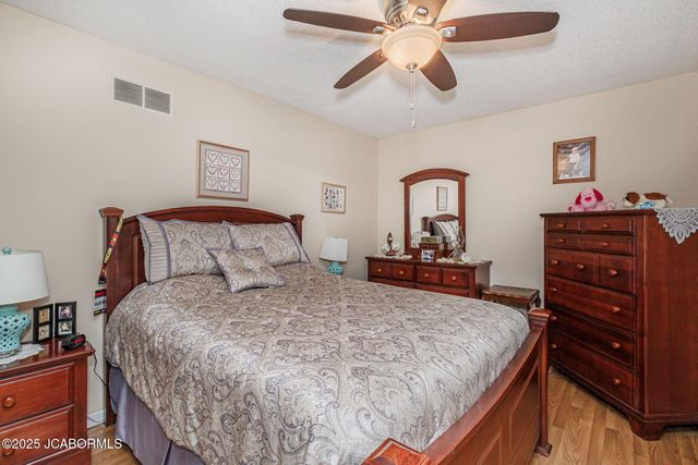 122 W HAVEN DRIVE, Jefferson City, MO 65109