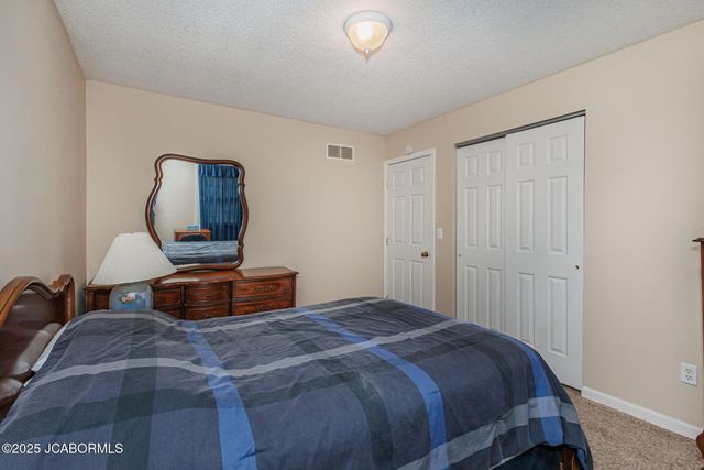 122 W HAVEN DRIVE, Jefferson City, MO 65109