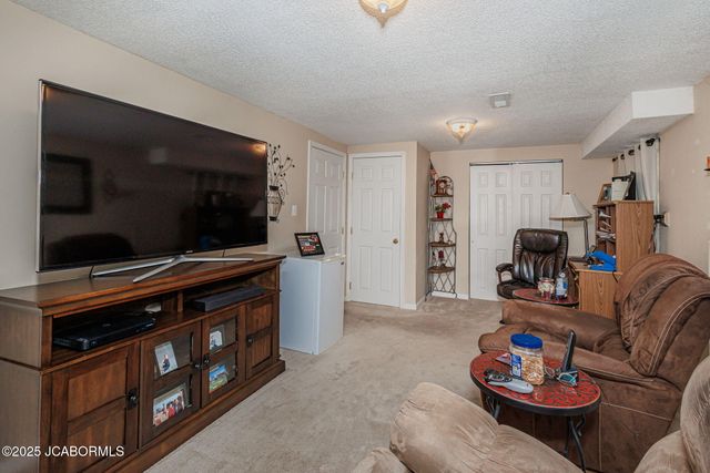 122 W HAVEN DRIVE, Jefferson City, MO 65109