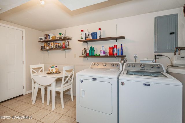 122 W HAVEN DRIVE, Jefferson City, MO 65109