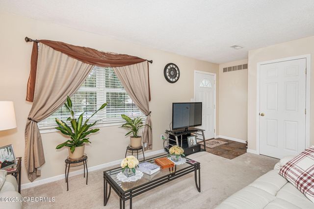 122 W HAVEN DRIVE, Jefferson City, MO 65109