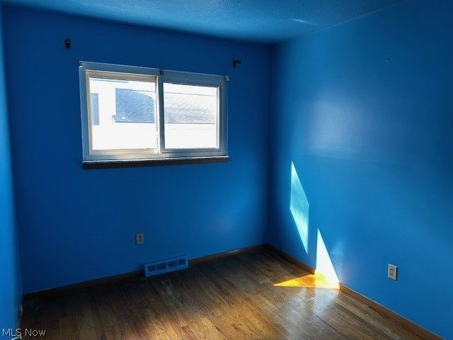 983 E 179 Street, Cleveland, OH 44119