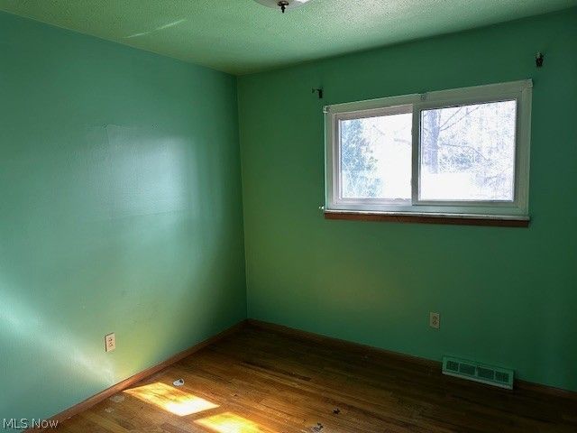 983 E 179 Street, Cleveland, OH 44119