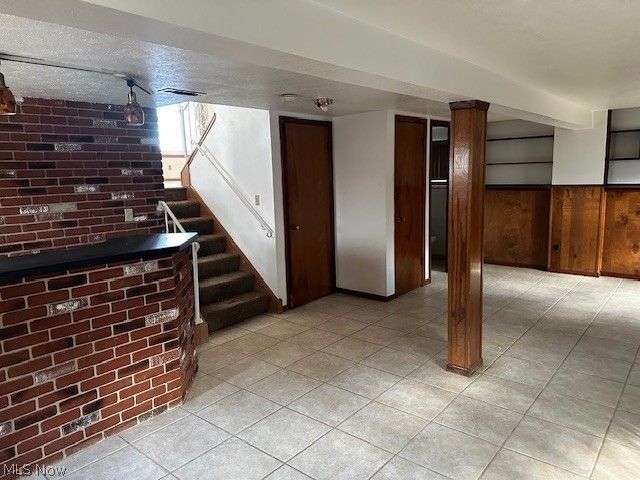 983 E 179 Street, Cleveland, OH 44119