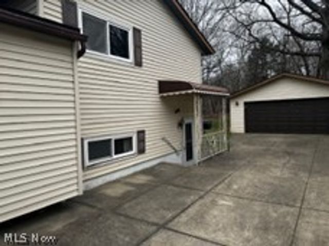 983 E 179 Street, Cleveland, OH 44119