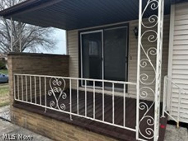 983 E 179 Street, Cleveland, OH 44119