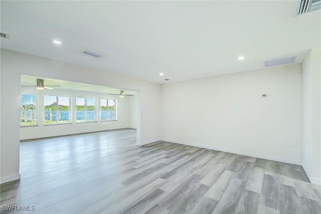 4867 E Riverside DR, Fort Myers, FL 33905