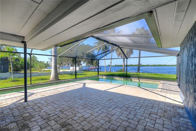4867 E Riverside DR, Fort Myers, FL 33905