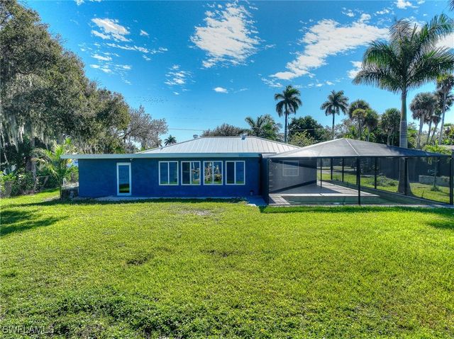 4867 E Riverside DR, Fort Myers, FL 33905