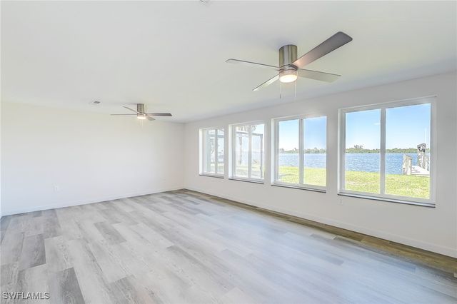 4867 E Riverside DR, Fort Myers, FL 33905