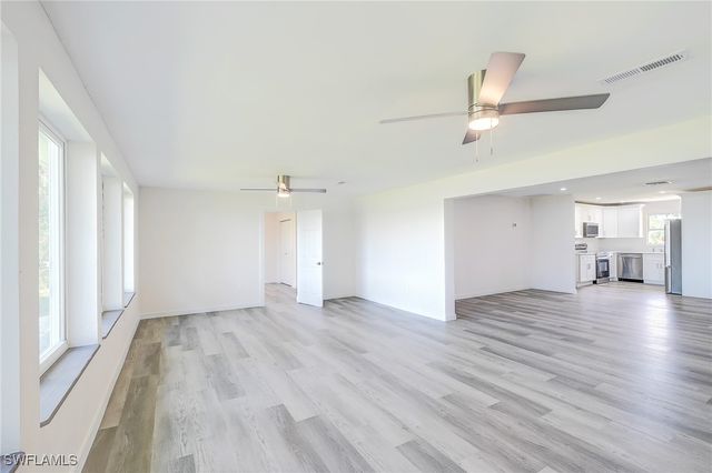 4867 E Riverside DR, Fort Myers, FL 33905