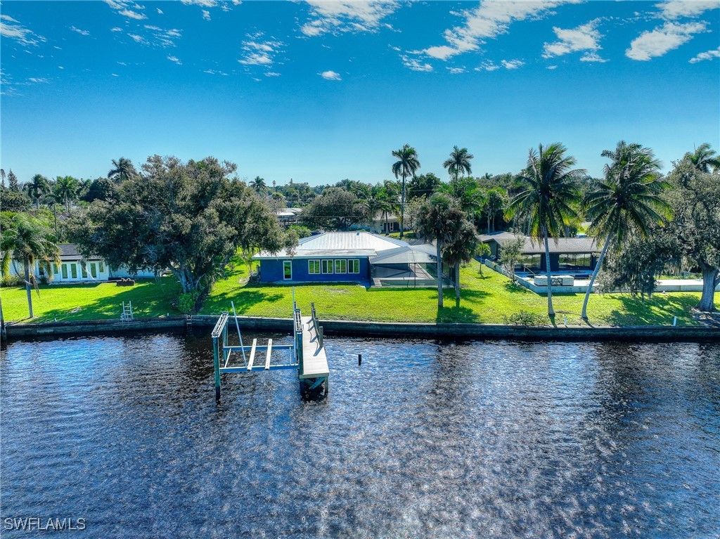 4867 E Riverside DR, Fort Myers, FL 33905