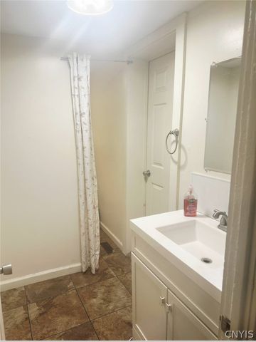 509 Bear Street, Syracuse, NY 13208