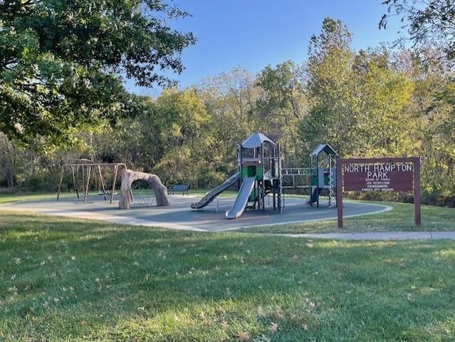 11502 N Laurel Avenue, Kansas City, MO 64157