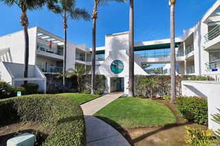 2558 Navarra Drive E, Carlsbad, CA 92009