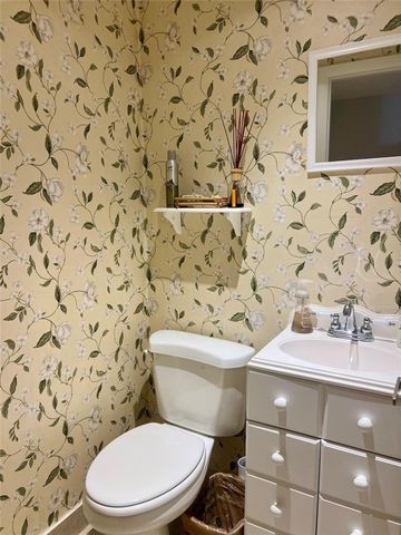 4000 N Hills Drive 25, Hollywood, FL 33021