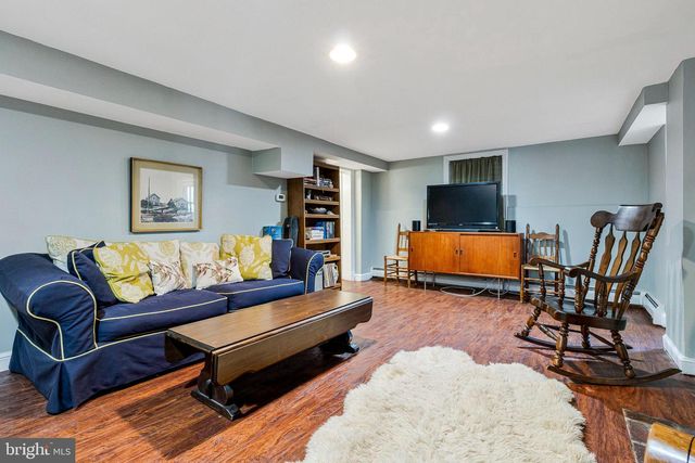 6211 LANGSTON BLVD, Arlington, VA 22205