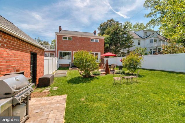 6211 LANGSTON BLVD, Arlington, VA 22205