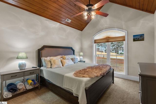 32 Laurelcrest Lane, Travelers Rest, SC 29690