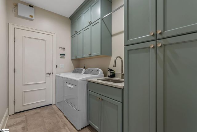 32 Laurelcrest Lane, Travelers Rest, SC 29690