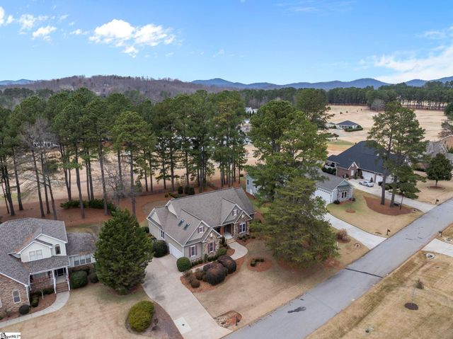 32 Laurelcrest Lane, Travelers Rest, SC 29690