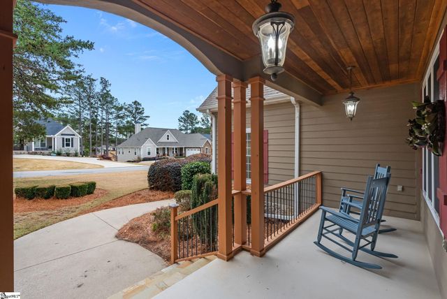 32 Laurelcrest Lane, Travelers Rest, SC 29690