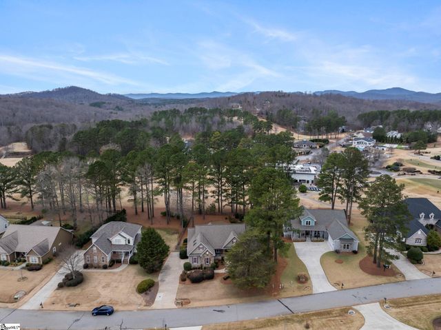 32 Laurelcrest Lane, Travelers Rest, SC 29690