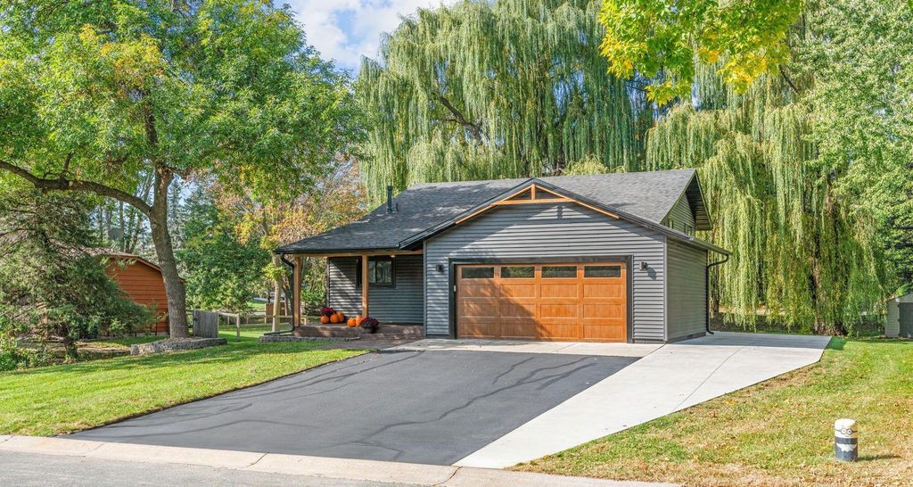 7247 Quantico Lane N, Maple Grove, MN 55311