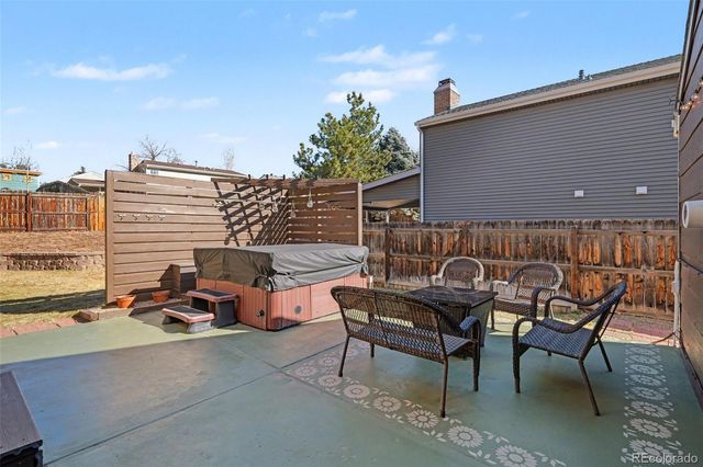 8621 W Hinsdale Place, Littleton, CO 80128