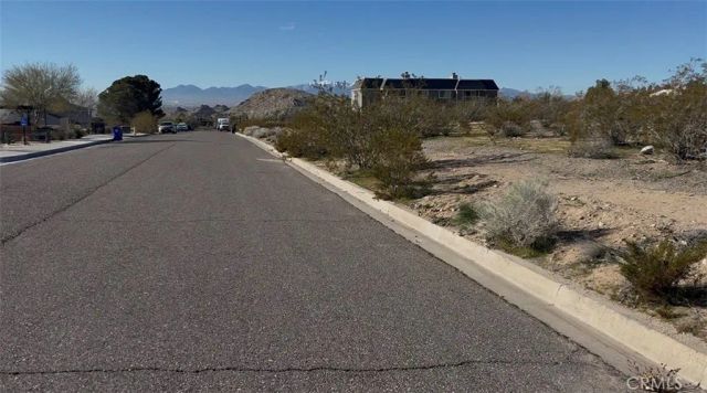 0 Viho, Apple Valley, CA 92307